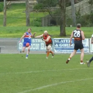 2012_08_12_35s_45s_vs_gippsland_016.jpg