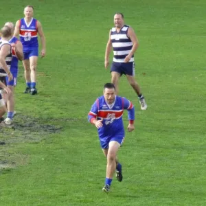 2013_round_5_35s_and_45s_vs_geelong_020.jpg