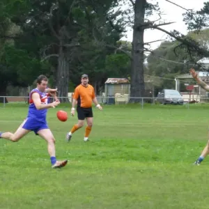 2014_08_24_round_10_35s_45s_vs_moorabool_valley_011.jpg
