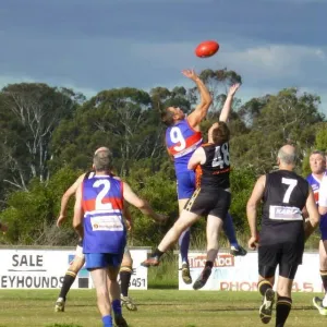 2015_05_31_round_4_45s_vs_gippsland_007.jpg