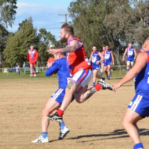 2018_07_22_round_8_35s_vs_sunshine_heights_047.jpg